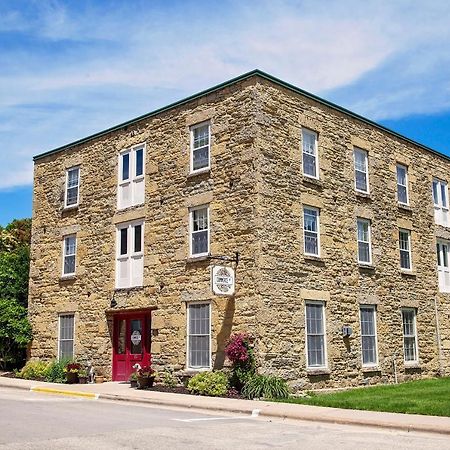 Commerce Street Brewery Hotel Mineral Point Esterno foto