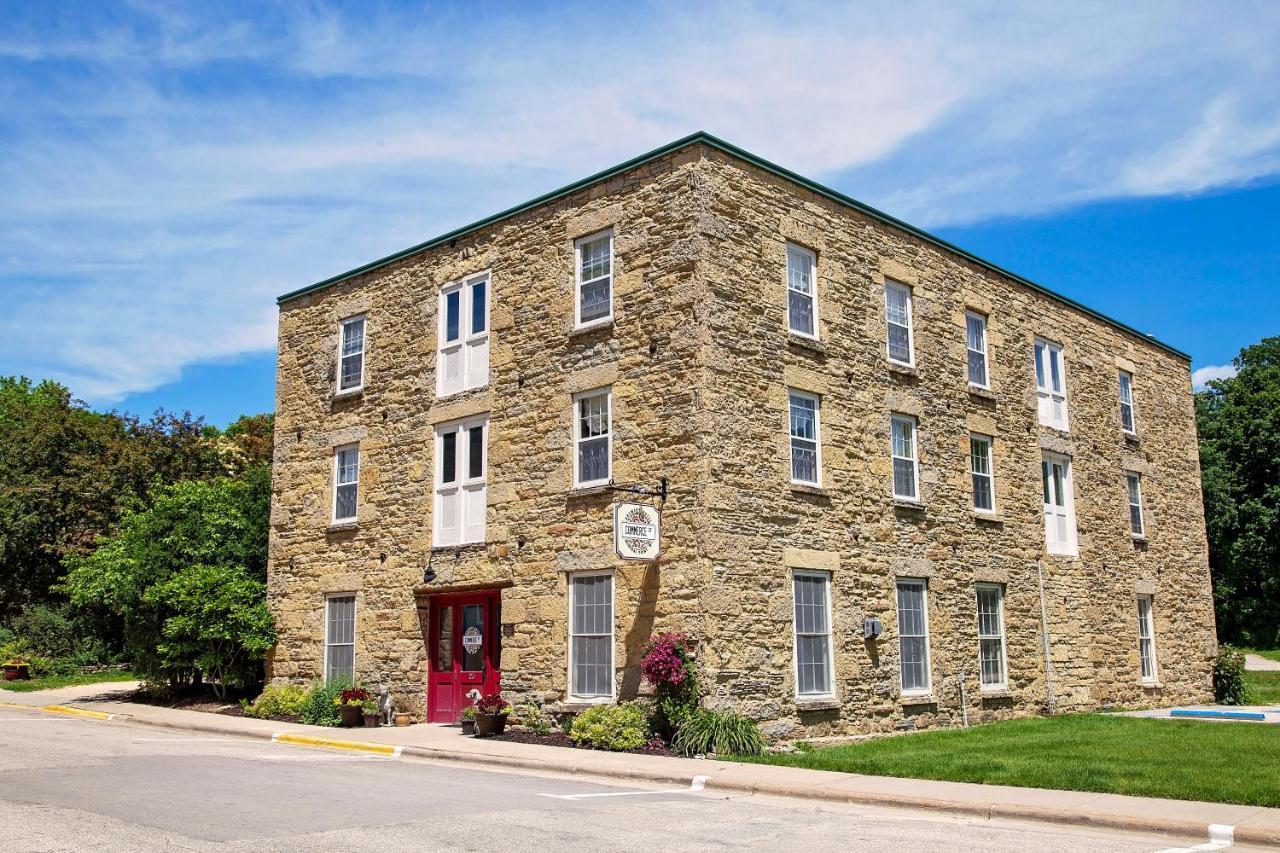 Commerce Street Brewery Hotel Mineral Point Esterno foto